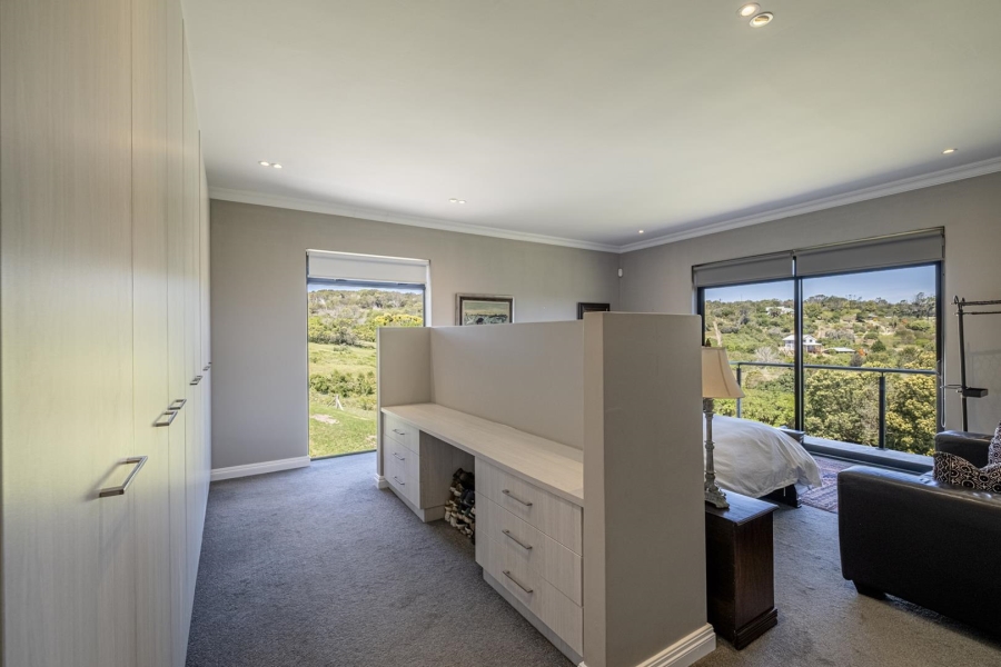 4 Bedroom Property for Sale in Kragga Kamma Eastern Cape